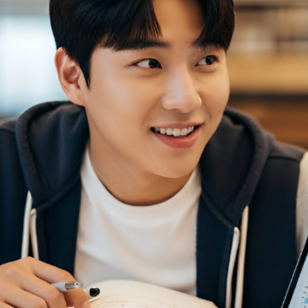 야구 데이터 분석 중인 대학생